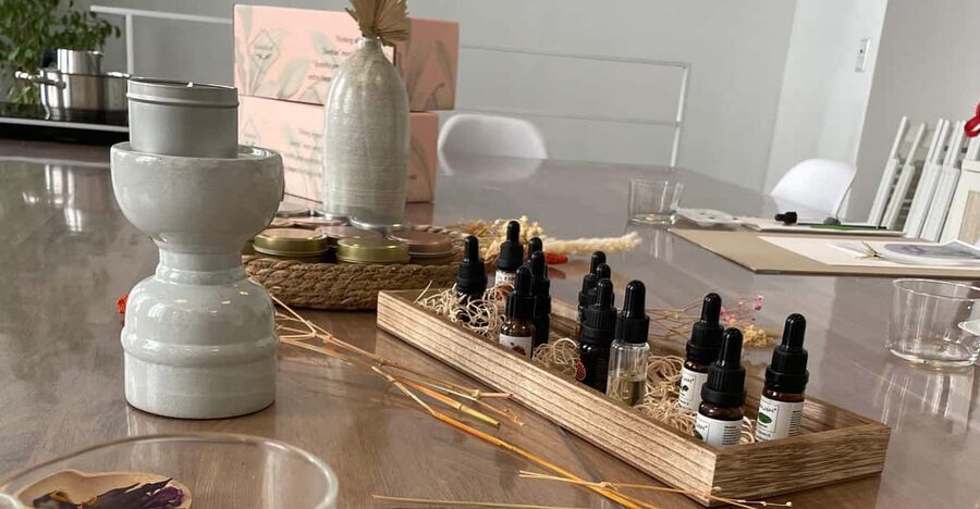 Vienna: Candle making Workshop - Cozy Snacks and Austrian Wine: Why the Break Matters