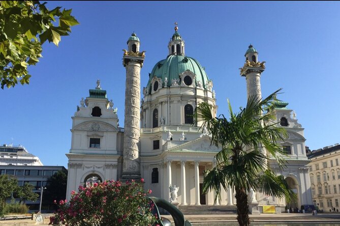 Vienna City Bike Tour - Hundertwasser Haus and Creative Vienna Stops