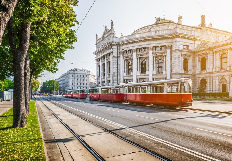 Vienna: City Highlights Guided Bike Tour - Kunsthistorisches Museum and Vienna State Opera: art and drama, side by side