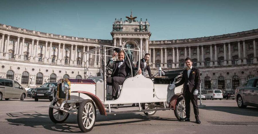 Vienna: City Sightseeing Tour in an Electro Vintage Car - An Electro-Vintage Car That Changes the Pace