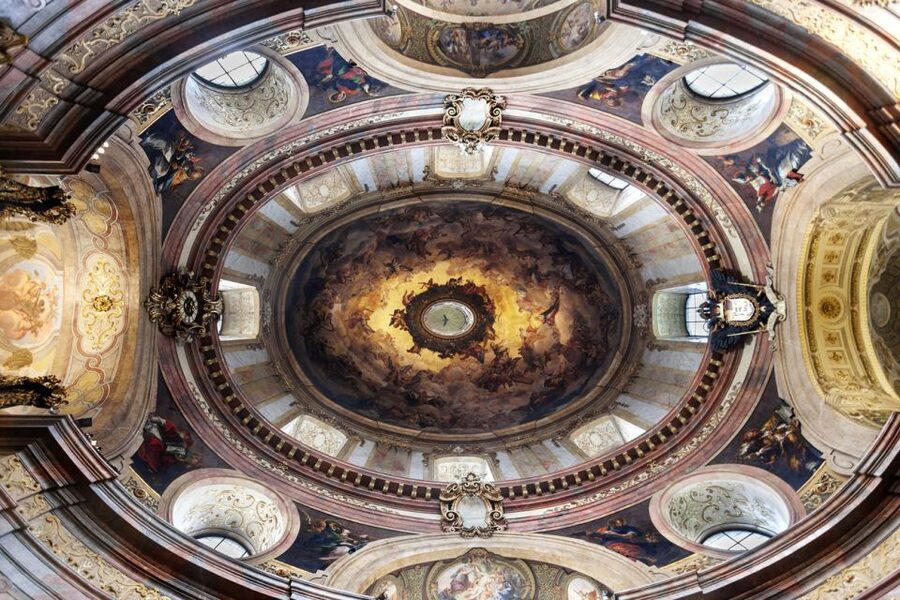 Vienna: Classic Ensemble Vienna in St. Peter's Church Ticket - Rules and Practical Tips That Actually Help
