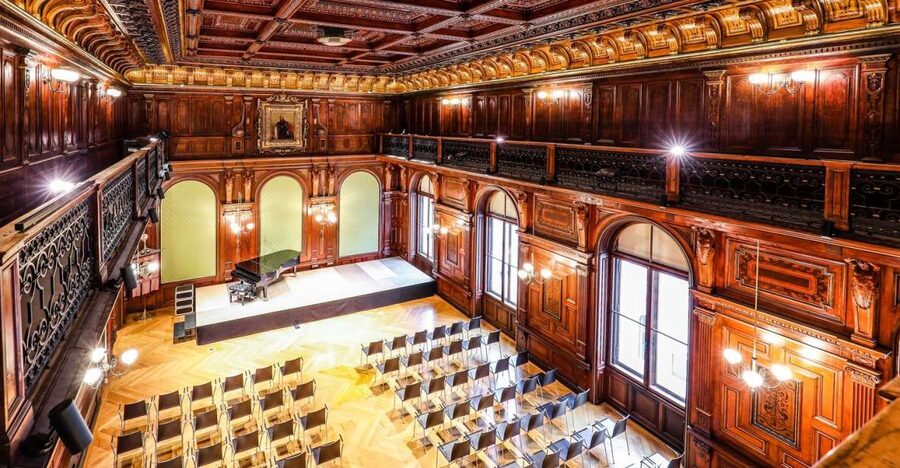 Vienna: Classical Concert at Eschenbach Palace - The music lineup: Strauss, Mozart, Schubert, and the hits you recognize