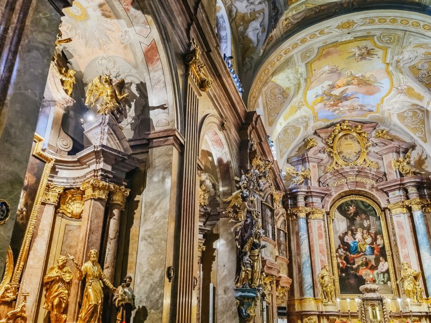 Vienna: Classical Concert in St. Anne's Church (Annakirche) - St. Anne’s Church (Annakirche), a Baroque room made for listening