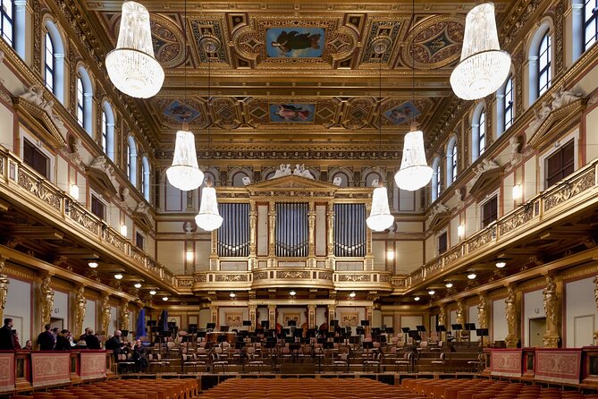 Vienna: Classical Music Concert in the World-Famous Musikverein - How to get the most out of etiquette and audience behavior