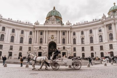 Culinary Horse-Drawn Carriage Experience