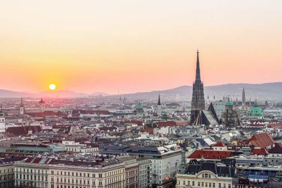Vienna: EasyCityPass | City Card | Bus Metro Tram | Savings - Getting value from the pass: where it works best