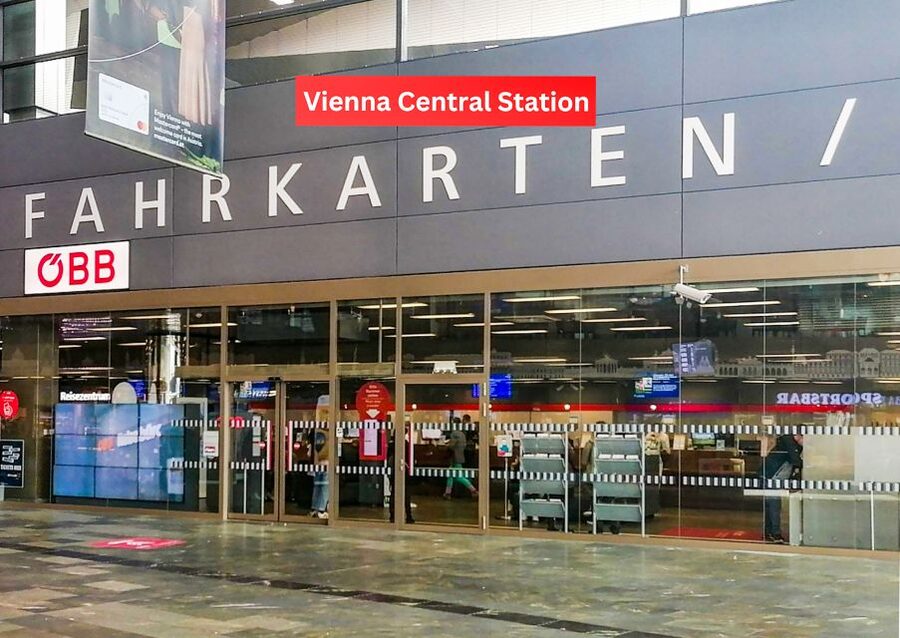 Vienna: EasyCityPass | City Card | Bus Metro Tram | Savings - Airport reality check: what the pass does not cover