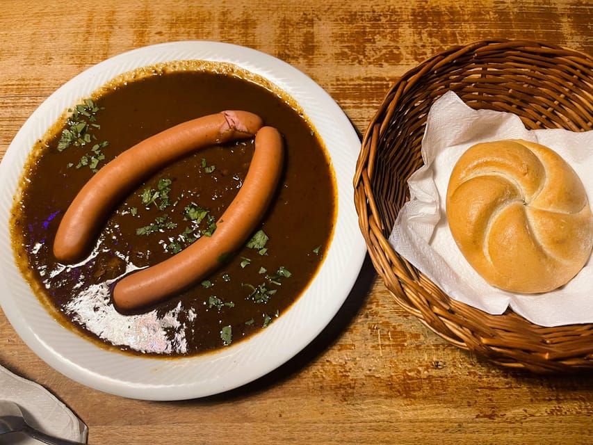 Vienna: Food tasting tour of Hidden Gems (Small Groups) - How the guide changes everything (Maria, Raluca, and Nat vibes)