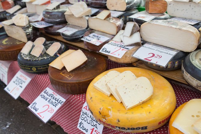 Vienna for Food Lovers: Cafés, Markets & Austrian Cuisine - Vienna food with a plan: how the stops fit together