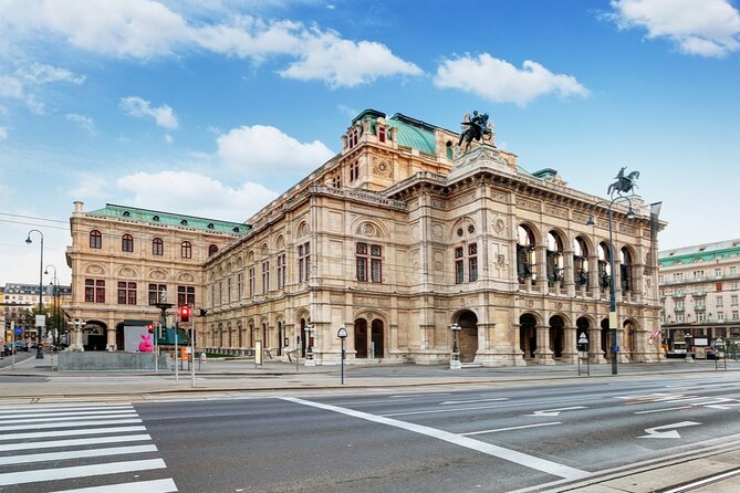 Vienna: Freud, Mozart & Beethoven Exploration Game - Turning Freud, Mozart and Beethoven into clue-based walking