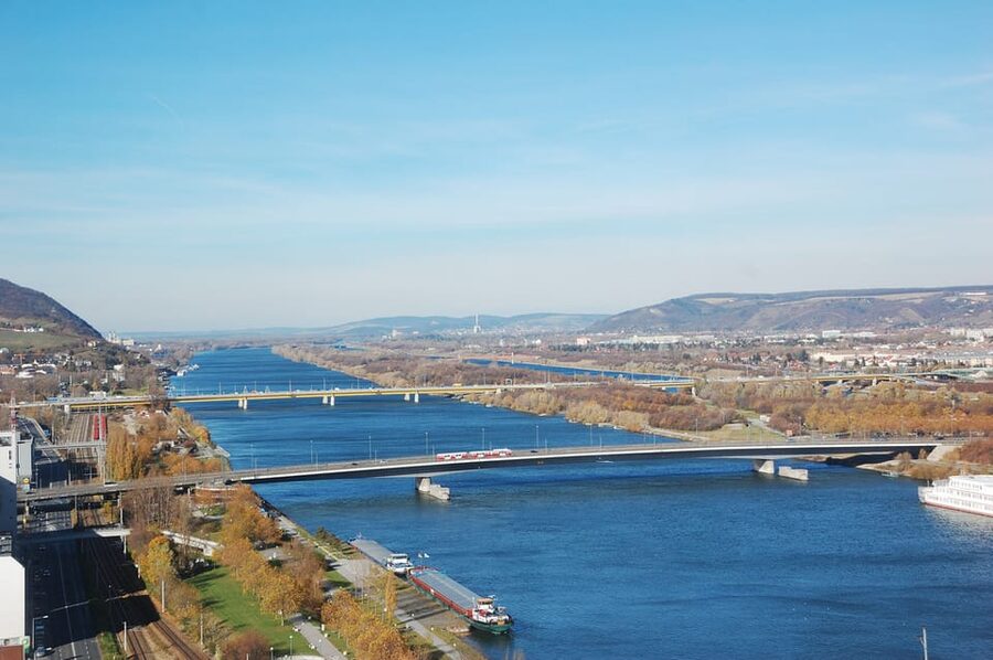 Vienna Full Day Tour from Prague - Prague to Vienna: the Scenic Drive Through Bohemia and Moravia