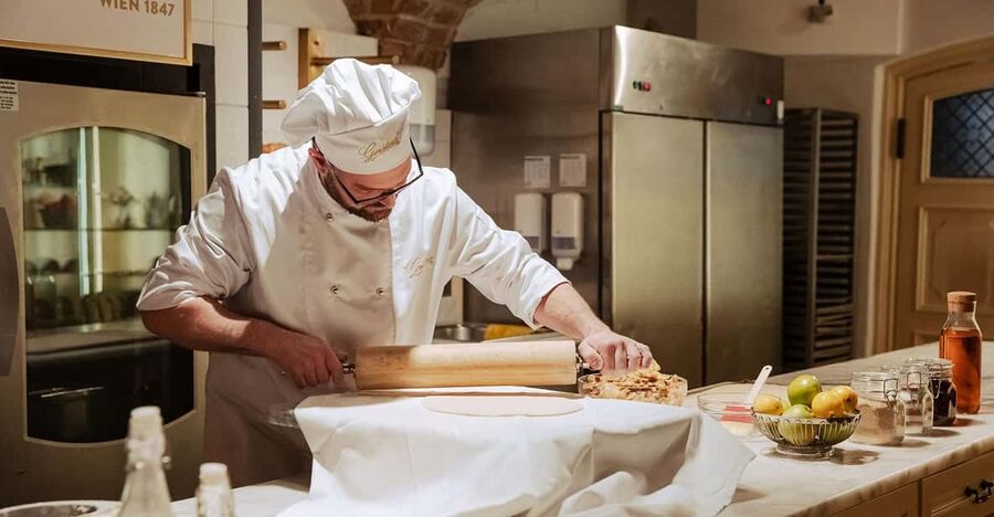 Vienna: Gerstner KuK Hofzuckerbäcker Baking Show & Tasting - The Recipe Card You Take Home (and How to Use It)