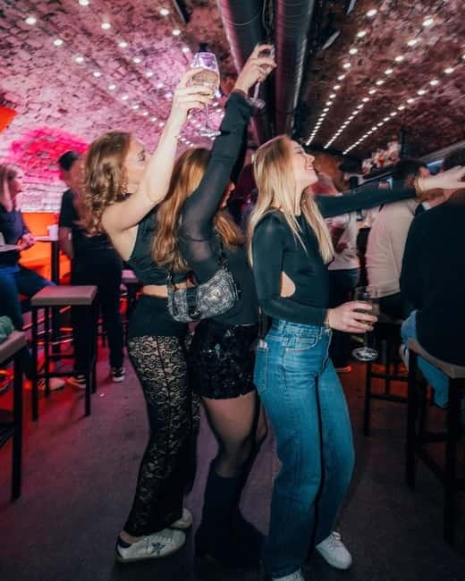 Vienna: Guided Pub Crawl with Club Entry - Stop 4: Kaktus Club, Where the Night Starts to Shift Gears