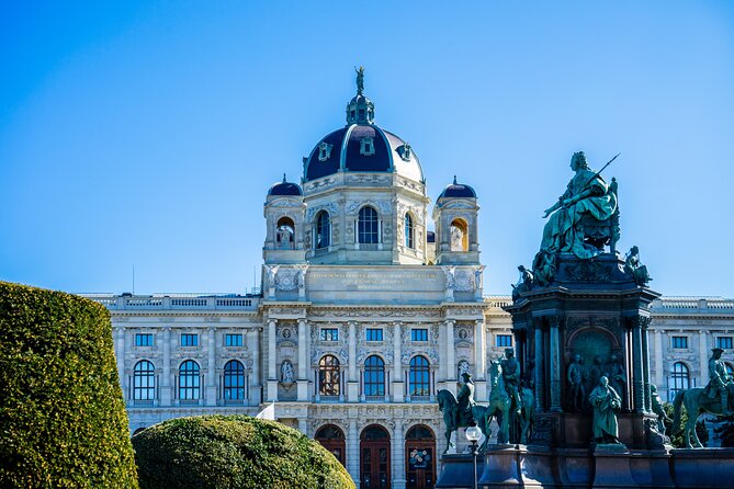 Vienna: Guided Walking Tour of City Highlights in a Small Group - Albertina and the art institutions Vienna uses as a language