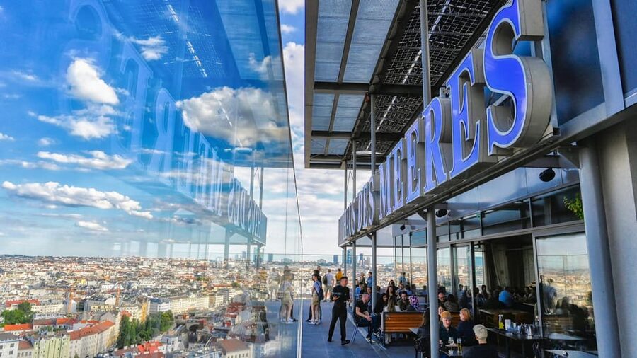 Vienna: Haus des Meeres Entry Ticket - Monkeys, birds, and flying foxes you can watch for longer