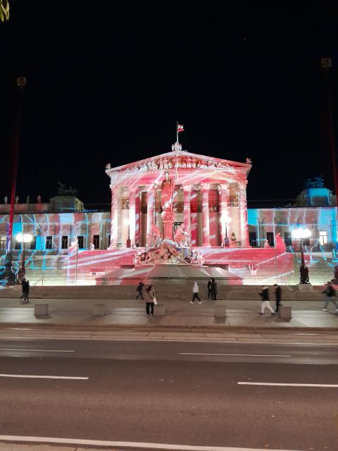 Vienna: historical tours with locals in the unknown City, - Pace, small group size, and how the tour treats your time