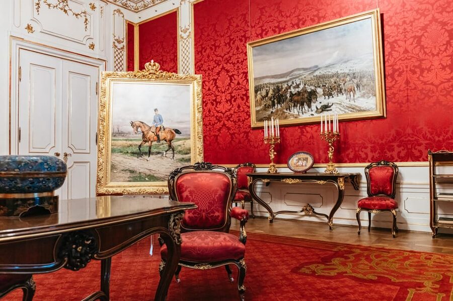 Vienna: Hofburg and Empress Sisi Museum Guided Tour - Key highlights worth your attention