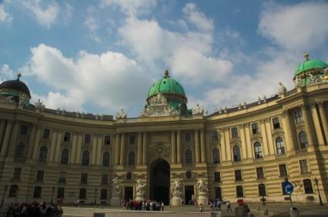 Vienna Horse-drawn Carriage Guided Tour - Key Points You’ll Care About