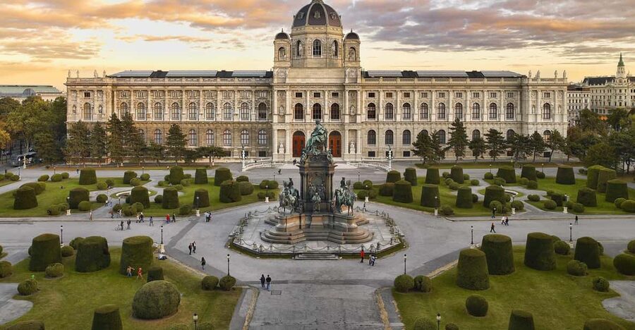 Vienna: Kunsthistorisches and Leopold Museum Combo Ticket - Bruegel, Rubens, Rembrandt, and the Old Masters you can actually plan around