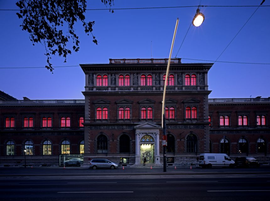 Vienna: MAK - Museum of Applied Arts - Tickets - MAK on the Ringstraße: a museum that feels like a landmark