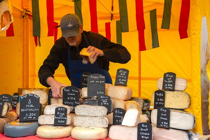 Vienna Market Private Gourmet Tour: Local Tastes and Drinks - Timing and logistics that keep the tour from feeling stressful