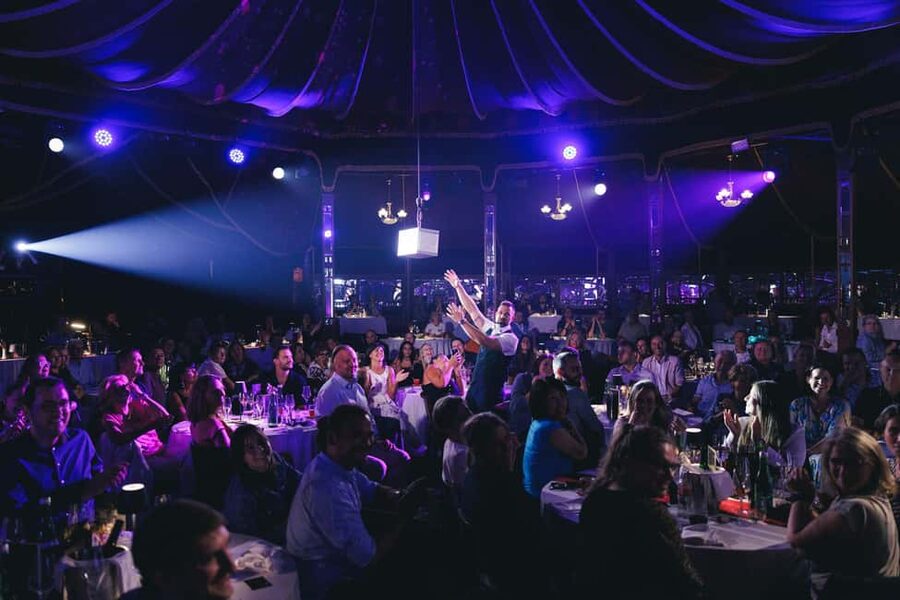 Vienna: Mirage Magic Dinner Show - Why this Vienna magic dinner show feels different