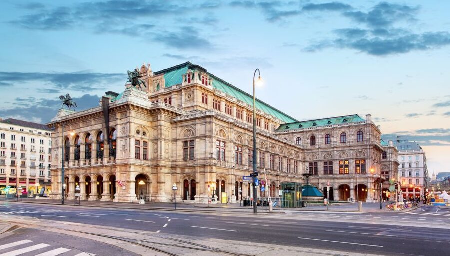 Vienna: Mozart, Beethoven, & Strauss Private Tour - Musikverein and Stadtpark: the landmarks with orchestral and statue power