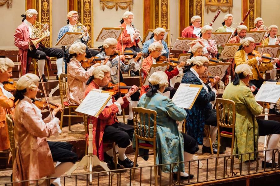 Vienna: Mozart Concert at the Musikverein - Golden Hall - The Program Shape: Mozart Opera Highlights, Then Strauss Hits