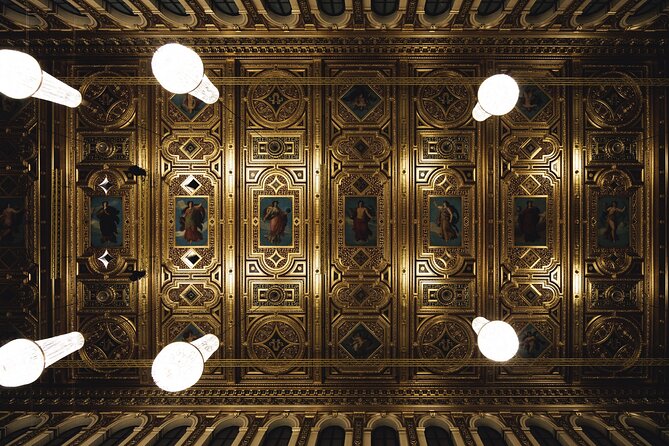 Vienna Mozart VIP Package: Concert, Dinner and Carriage Ride - Interval Moments: Complimentary Drinks and Time to Meet the Maestros and Singers