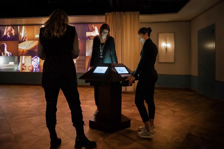 Vienna: Mythos Mozart Experience - Candle time: REQUIEM - MOZART’S DEATH room
