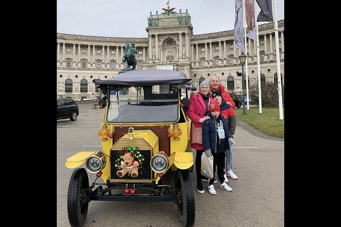 Vienna Oldtown Tour - Statues and Rulers: Prince Eugene and the Archduke Karl Monument