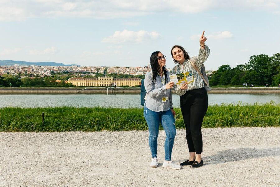 Vienna: Panorama Train Tickets to explore Schönbrunn Palace - Gloriette Hill and the Gloriette views you should plan around