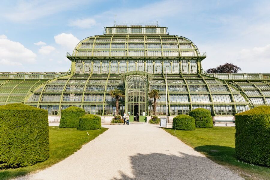 Vienna: Panorama Train Tickets to explore Schönbrunn Palace - The other stops: how the loop helps you see more of the park