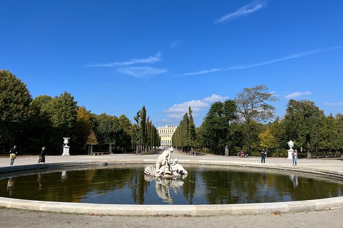 Vienna Private Schönbrunn Palace Tour, Extra Rooms and Gardens - Key things you’ll notice on this tour