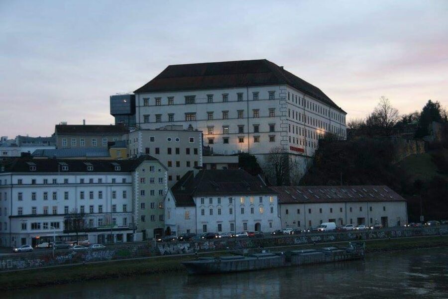 Vienna: Private Tour Mauthausen and Linz - From Schwechat at 9:00 am: comfort and what the ride actually means