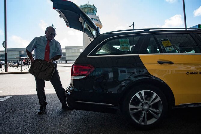 Vienna Private Transfer from Vienna Airport to City centre - Choosing the Right Vehicle for 1 to 7 People