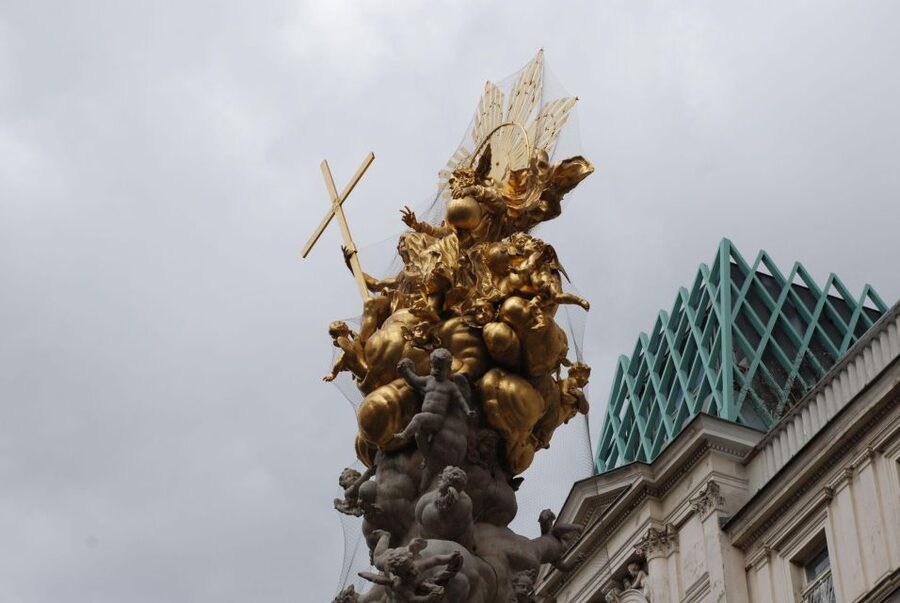 Vienna: Private Walking Tour - The Graben and Plague Column: Street-Level Vienna With a Human Story