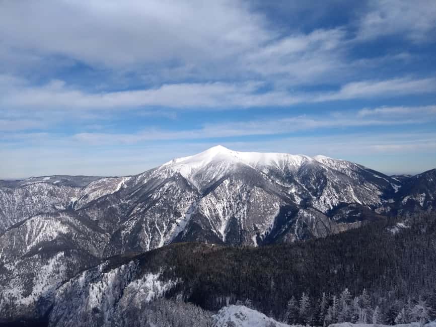 Vienna: Relaxed Alpine Snowshoe Experience Guide & Transfer - Snowshoeing Through the Rax: The 3-Hour Hike That Lets You Take It In