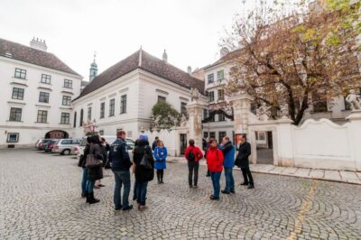 Romantic Old Town 2-Hour Discovery Tour