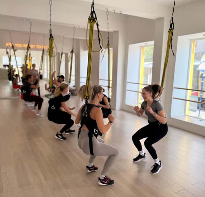 Vienna's Most Fun Workout: Bungee Fitness Training - The 55 Minutes of Flight: Cardio, Strength, and Aerial Moves