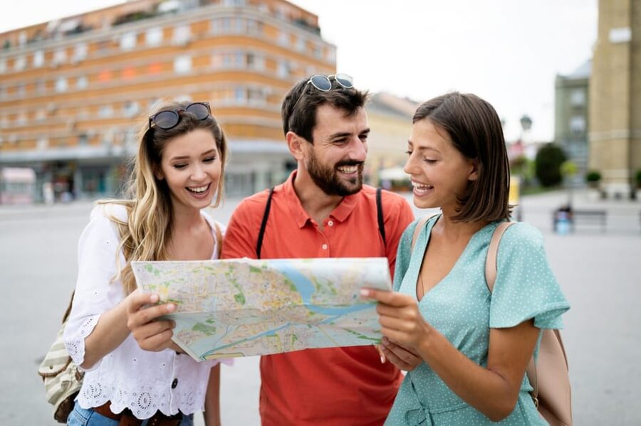 Vienna's Old Town and Attractions Self-Guided Tour Booklet - Getting oriented at St Stephen’s Square, then walking with momentum