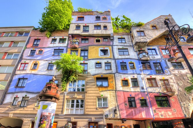 Vienna Scavenger Hunt and Highlights Self Guided Audio Tour - Where this hunt shines, and where a live guide might be better