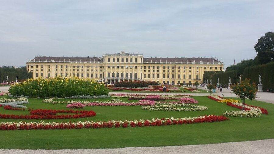 Vienna: Schönbrunn Palace and City Center Guided Tour - Schönbrunn Palace Tour: What You’ll Actually Walk Away Understanding
