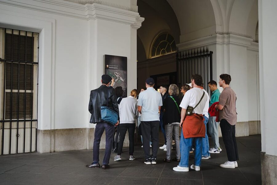Vienna: Skip-the-Line Hofburg and Empress Sisi Museum Tour - Imperial Apartments and Hofburg Courtyards: The Habsburg Machine Up Close