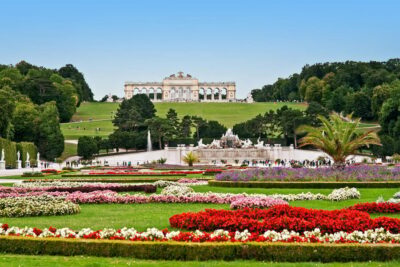 Skip-the-Line Schönbrunn Palace and Gardens Tour