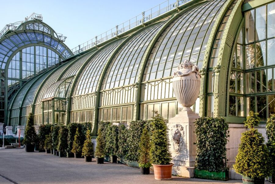 Vienna: Skip-the-Line Sisi Museum, Hofburg and Gardens Tour - Heldenplatz and Burggarten, where to slow down outdoors