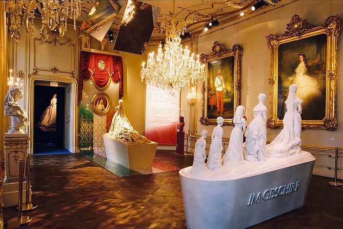 Vienna: Skip-the-Line Ticket to Sisi Museum, Hofburg and Gardens - Hofburg Imperial Apartments: opulent rooms, limited time