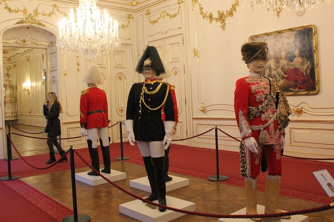 Vienna Skip-The-Line to Hofburg Palace, Sisi Museum and Gardens - Getting There Without Stress, and How to Set Expectations