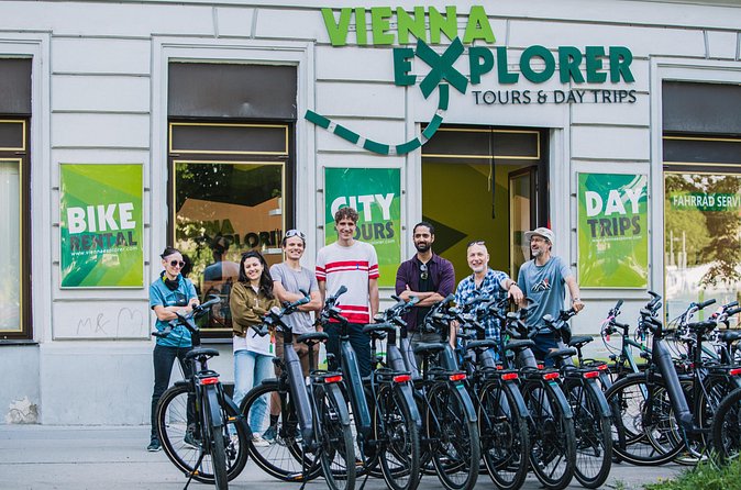 Vienna Small Group E-Bike Tour - How the classic sights fit in: Belvedere, Prater, Ringstrasse