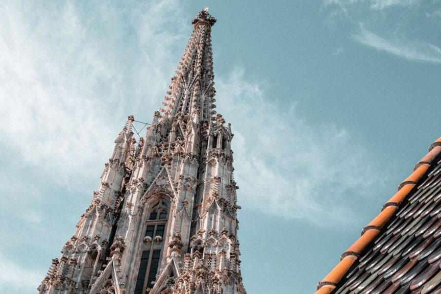Vienna: St. Stephan's Cathedral Guided Tour - Outside and inside with purpose, not just photos